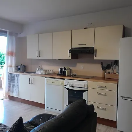 Zengarden Pool,3bedrooms,lit Bebe Beach800m,box&wifi 昂蒂布