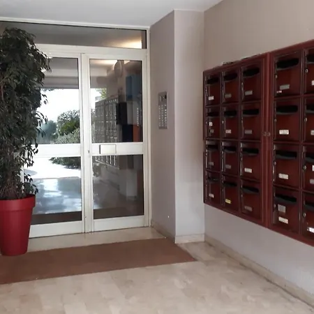 Apartment Zen Garden Beach, Marinland-parc, Swimming Pool, Fibre Optique Antibes