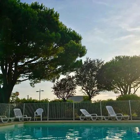 Apartment Zen Garden Beach, Marinland-parc, Swimming Pool, Fibre Optique